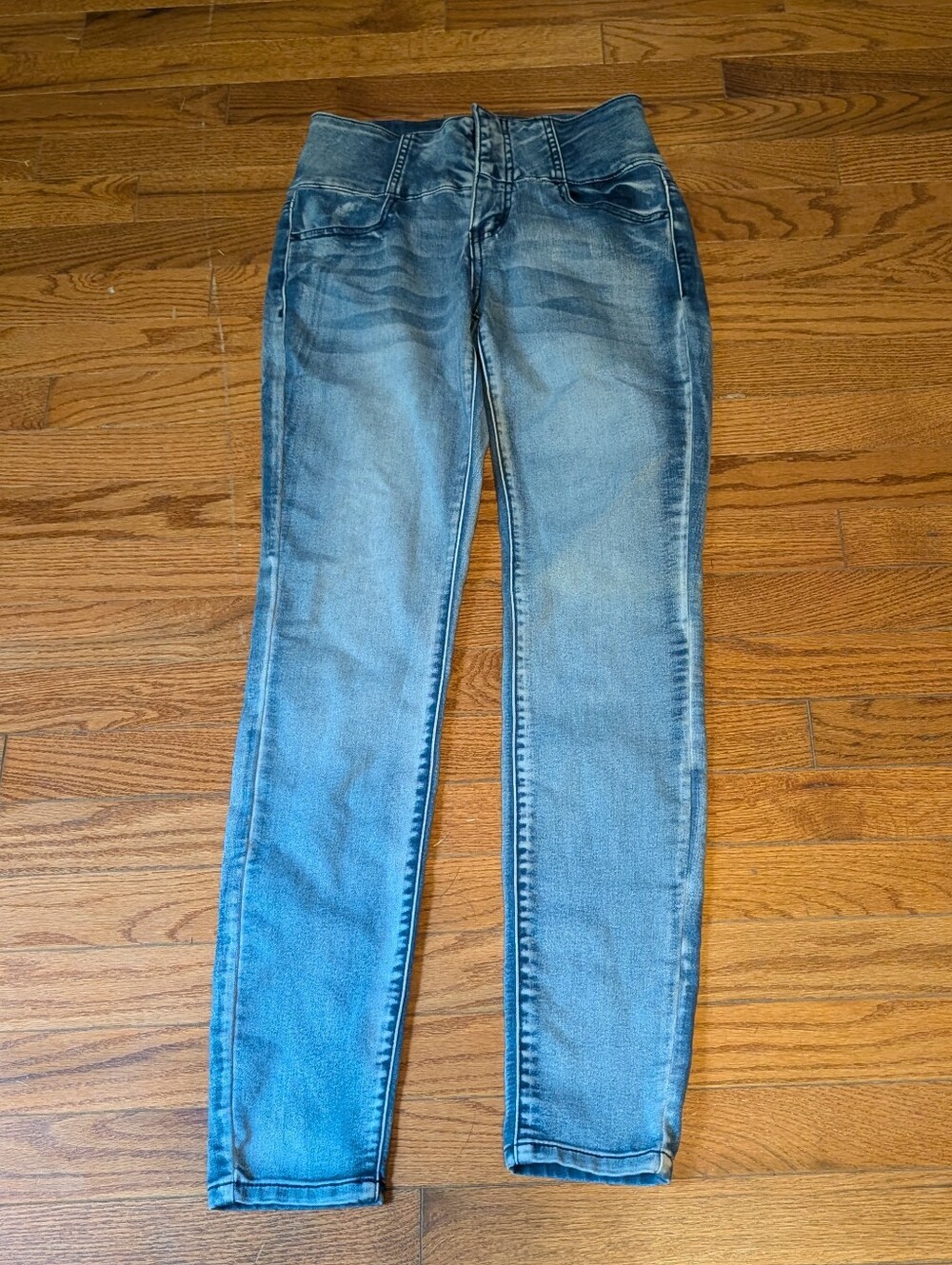 Rampage Women's Light Blue Skinny Jeans